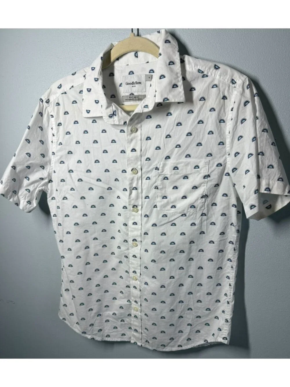Goodfellow & Co Mens M White Sunrise Print Button Up Slim Fit Coastal Preppy‎